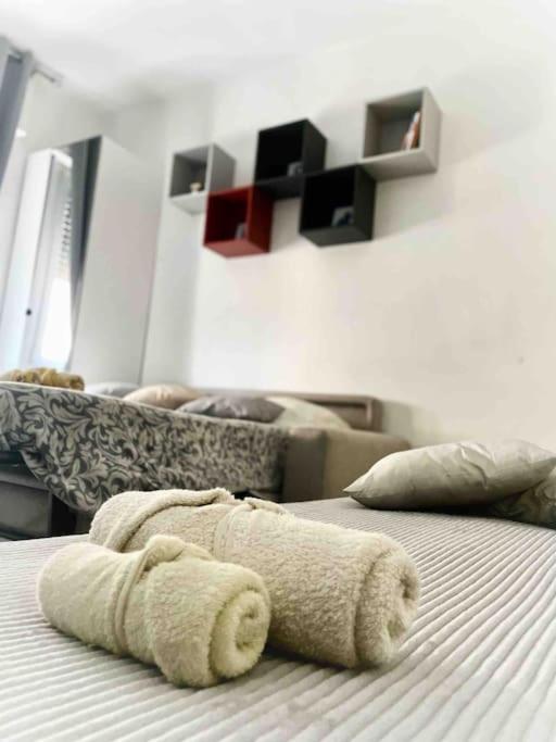 La Venezia'S Studio Flat Ливорно Экстерьер фото