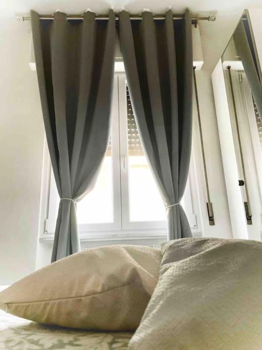La Venezia'S Studio Flat Ливорно Экстерьер фото