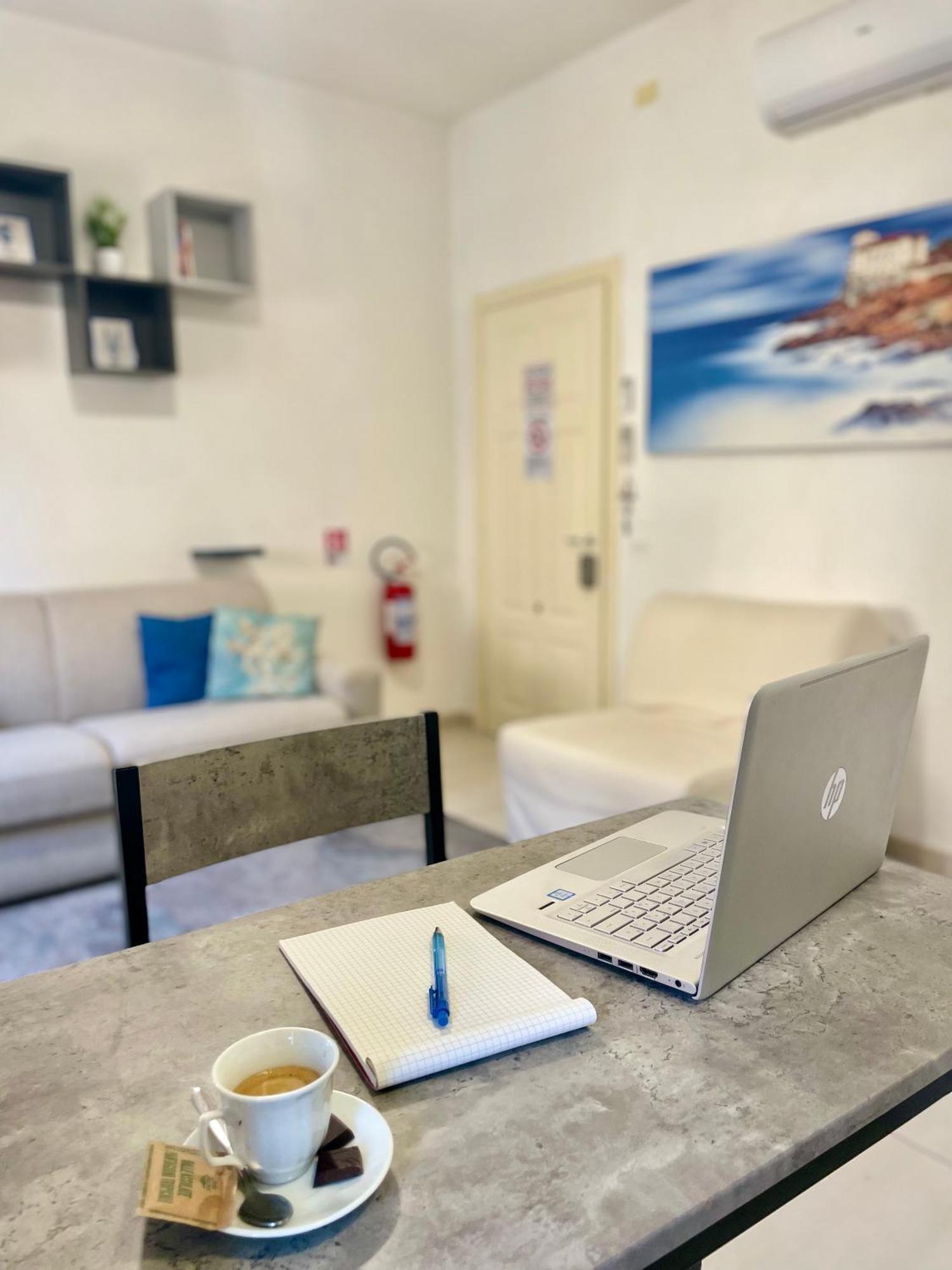 La Venezia'S Studio Flat Ливорно Экстерьер фото